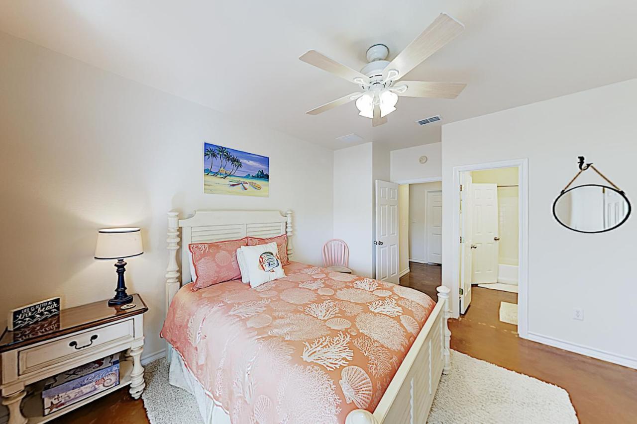 Life Is Better By The Shore Rockport Exterior foto